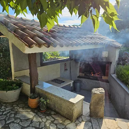 Diny With Pool Pinezići