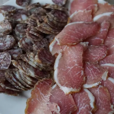 Diny With Pool * Pinezići