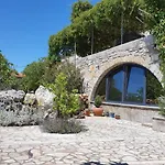 Diny With Pool * Pinezići