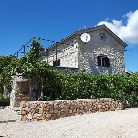 Diny With Pool Holiday home Pinezici (Krk)
