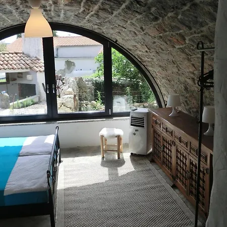 Diny With Pool * Pinezići