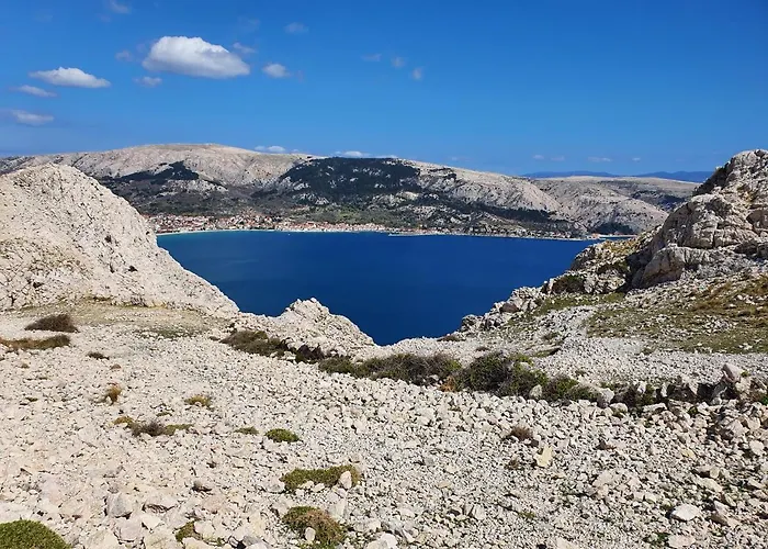 Diny With Pool * Pinezići